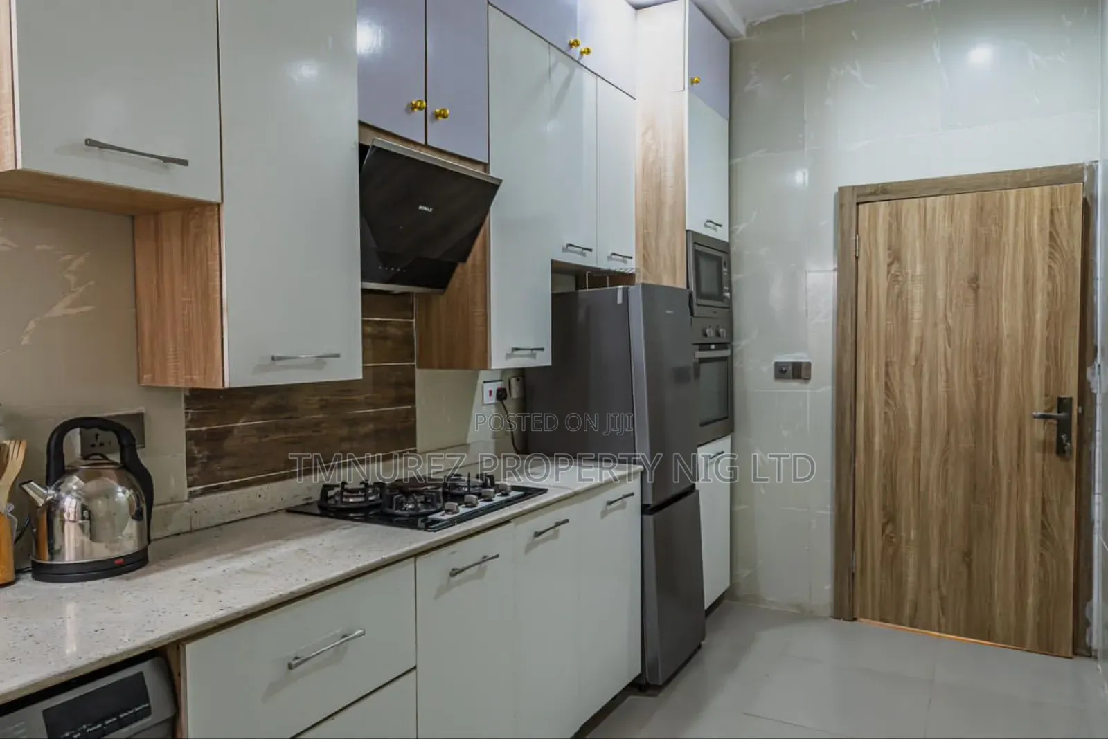 3bdrm Duplex in Haris Drive, Ikota for rent