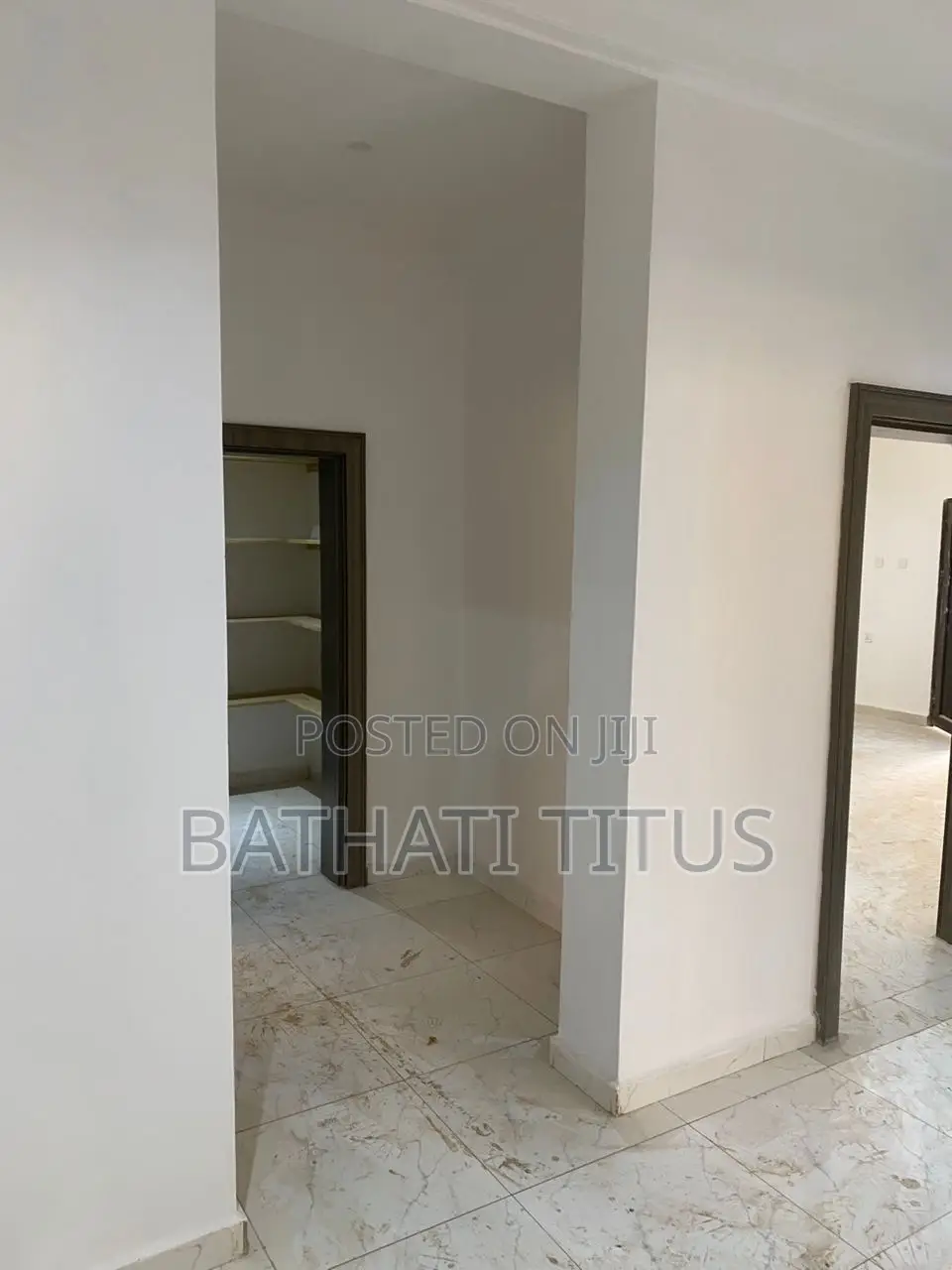 3bdrm Villa in Kaura for rent