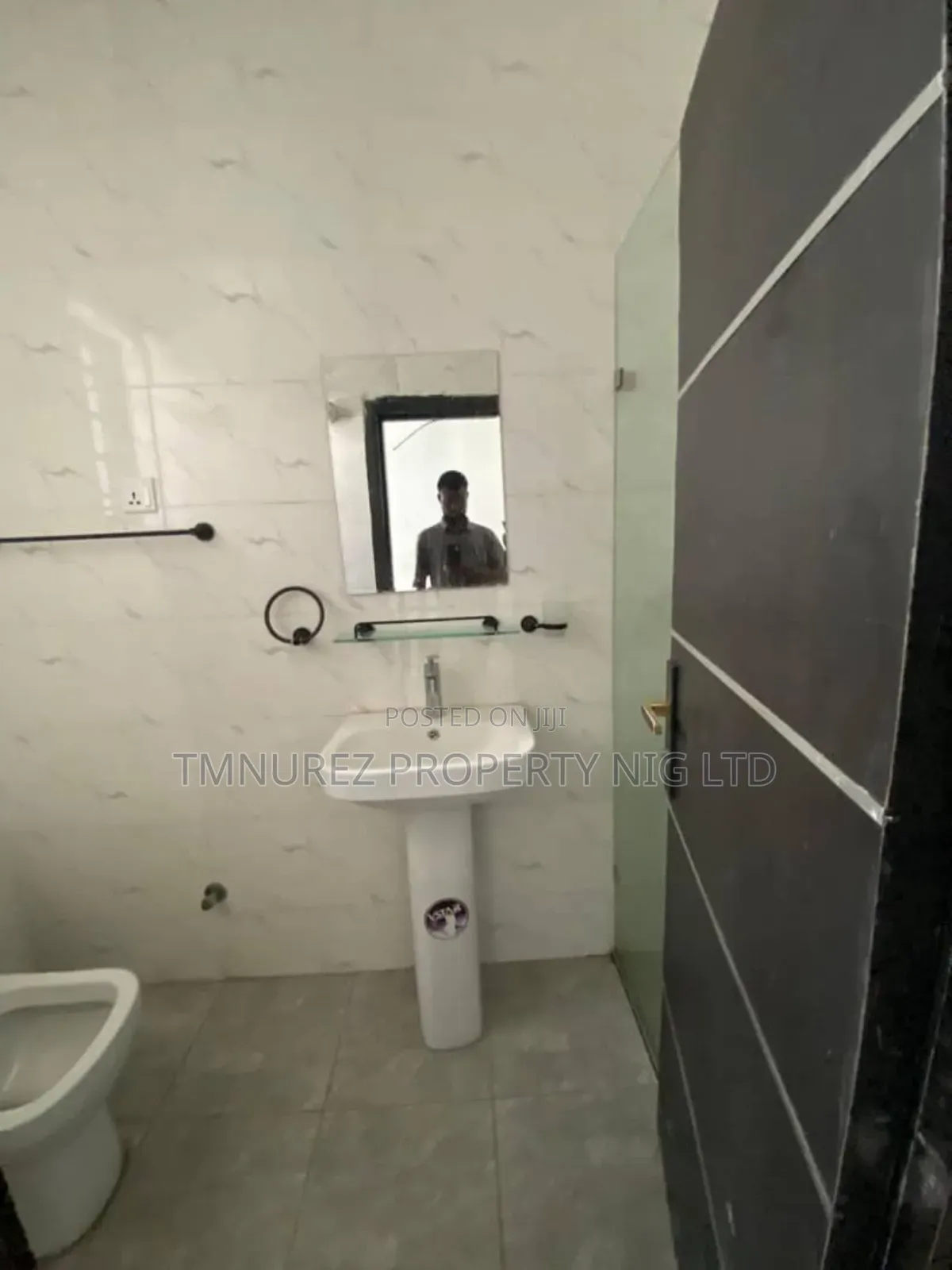 2bdrm Apartment in Oral Estate, Chevron for rent