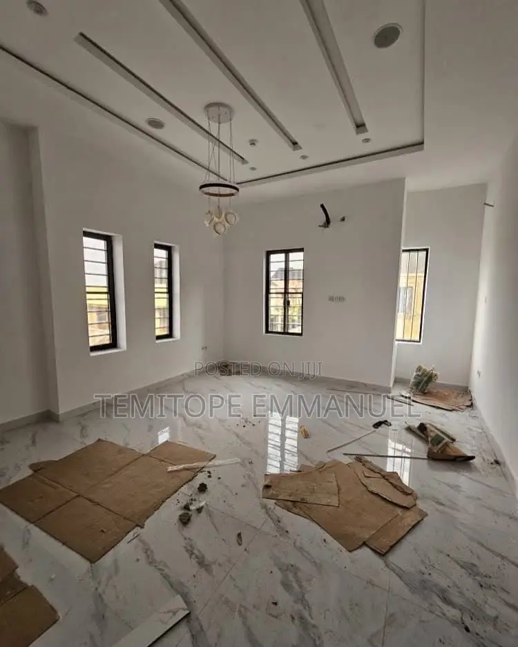 Furnished 6bdrm Duplex in Ojodu Berger for sale