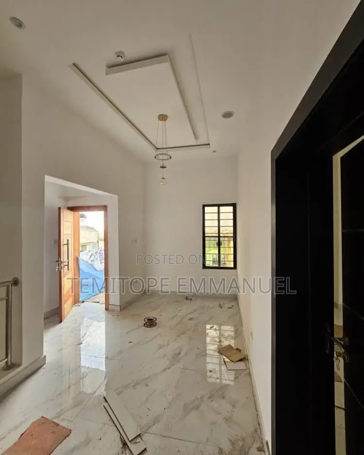 Furnished 6bdrm Duplex in Ojodu Berger for sale