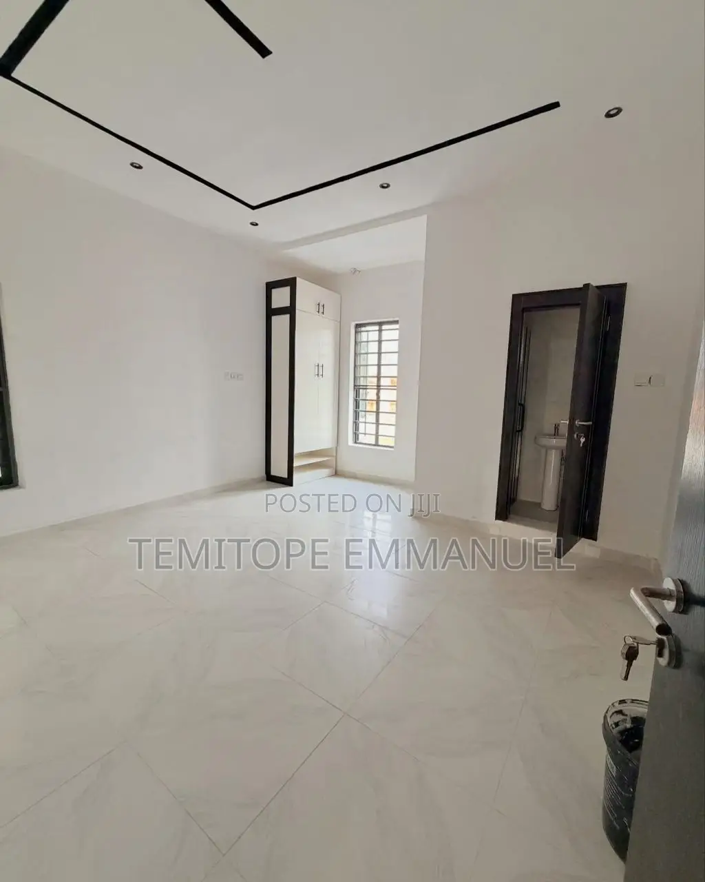 Furnished 4bdrm Duplex in Maryland for sale