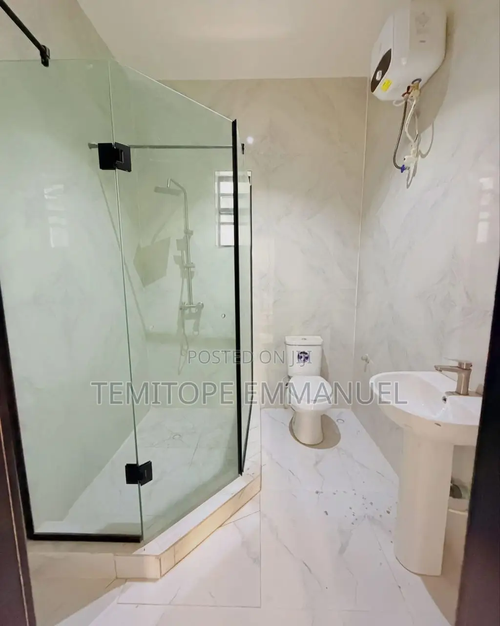 Furnished 4bdrm Duplex in Maryland for sale
