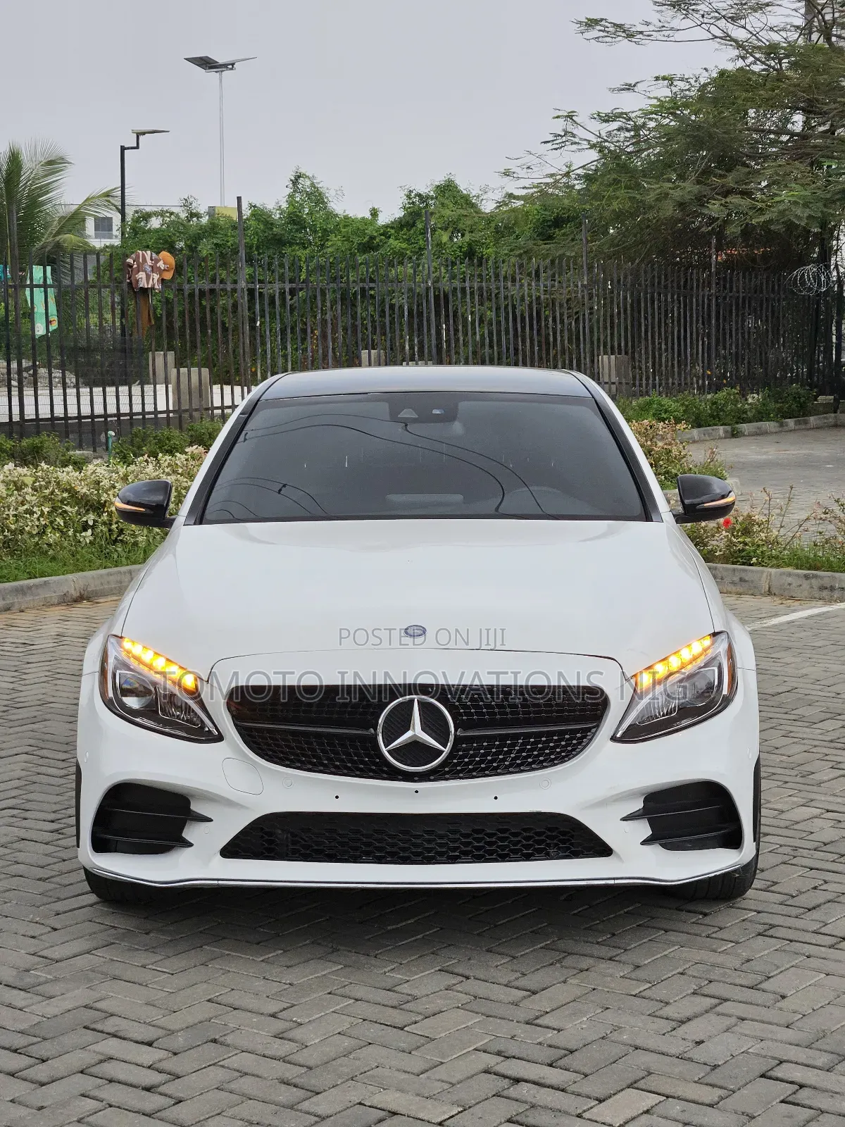 Mercedes-Benz C450 2016 White