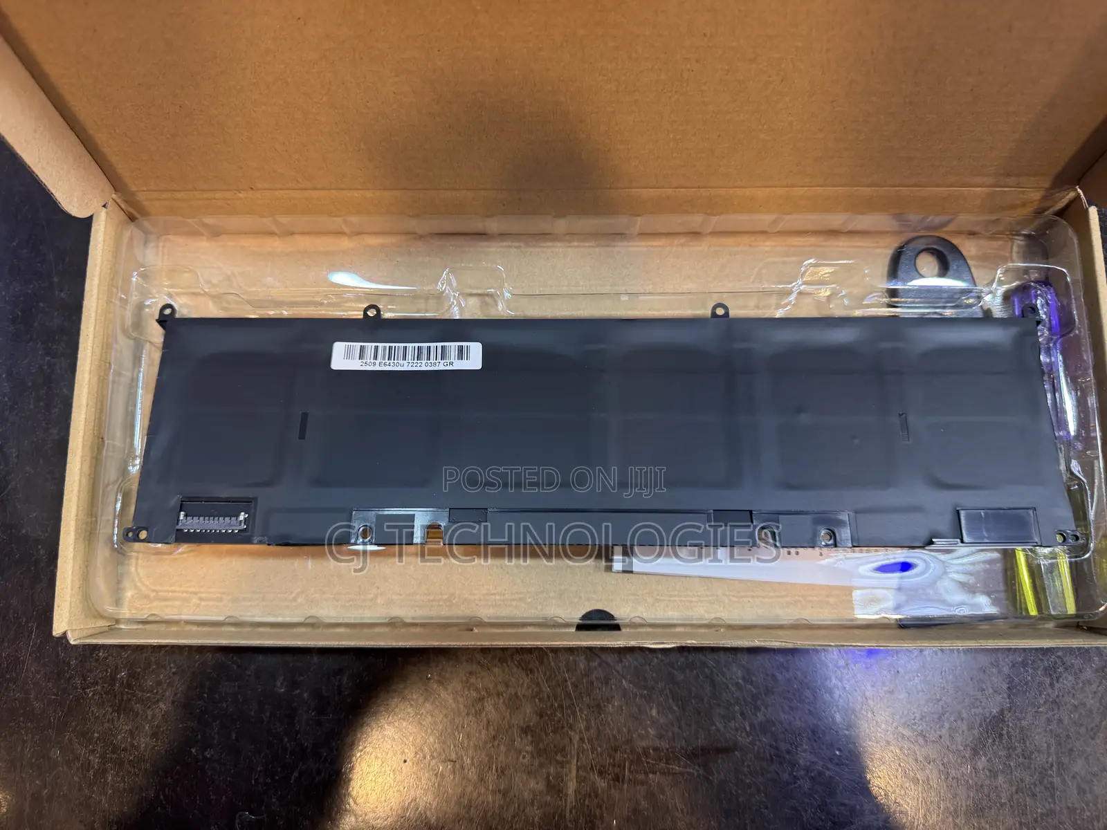 Dell XPS 15 9510,9520,Precision5560,5570,G5 15 5510 Laptop Battery