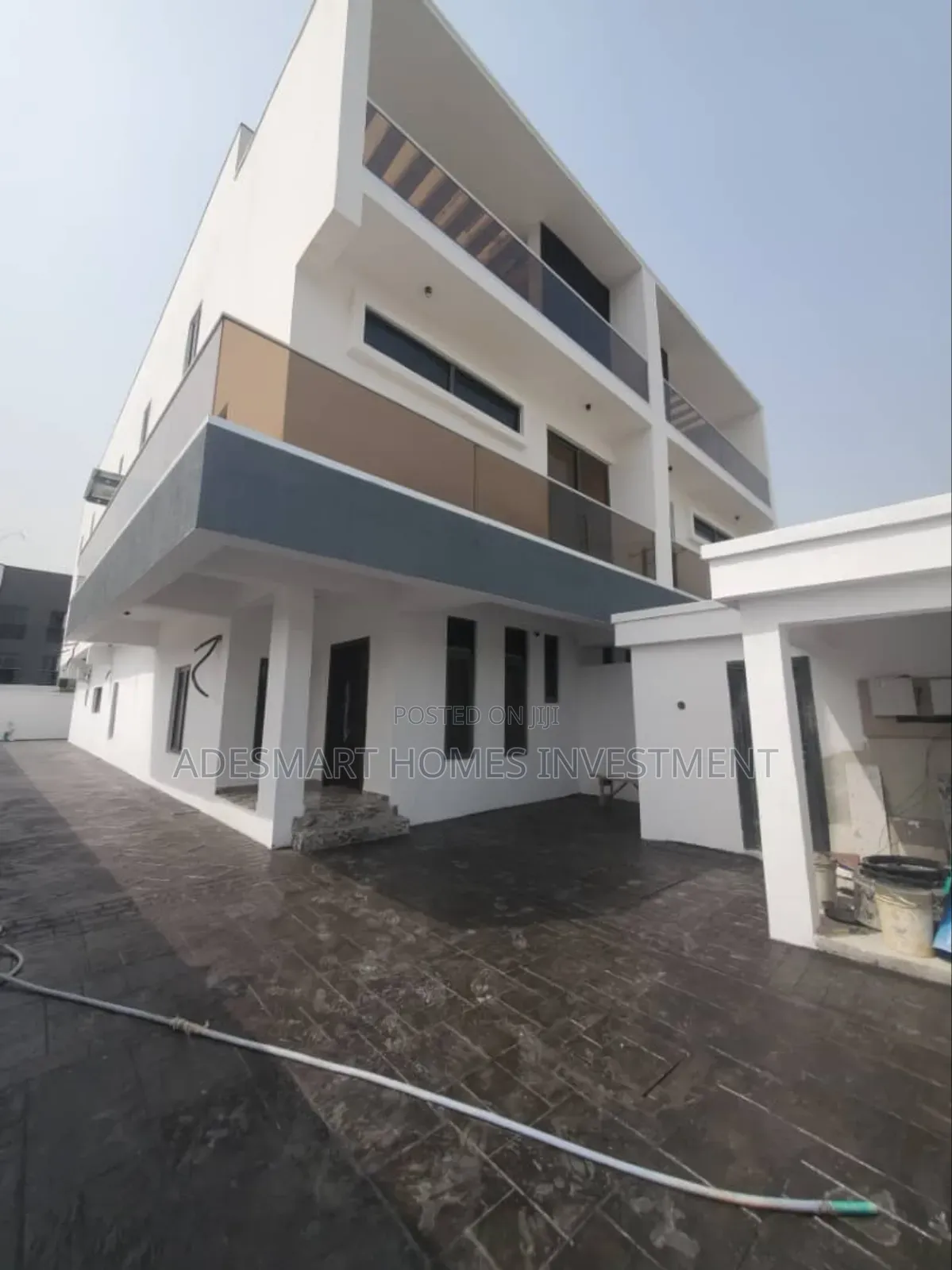 5bdrm Duplex in Lekki Phase 1 for rent