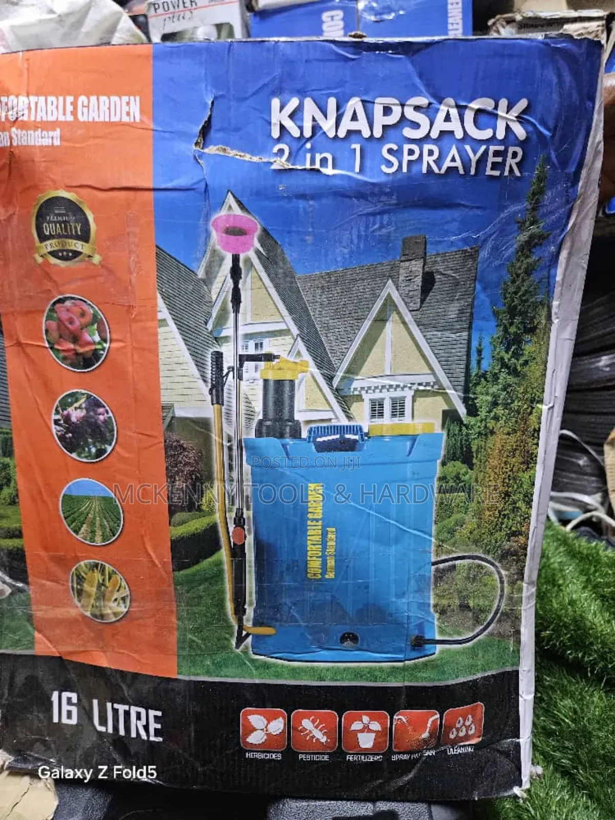 Comfortable Garden 2-in-1 Knapsack Sprayer.