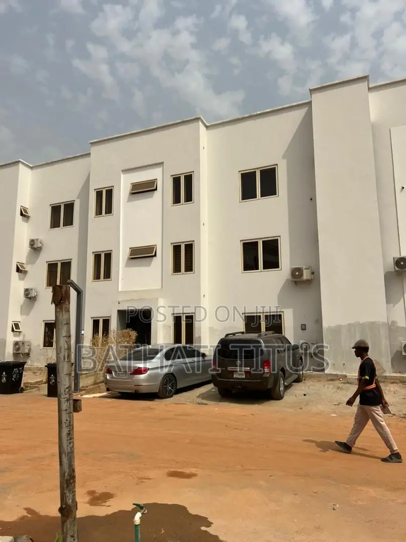 2bdrm Block of Flats in Bilaad Estate, Life Camp for rent