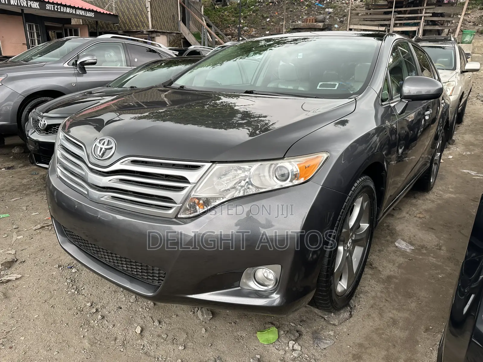 Toyota Venza V6 AWD 2011 Gray