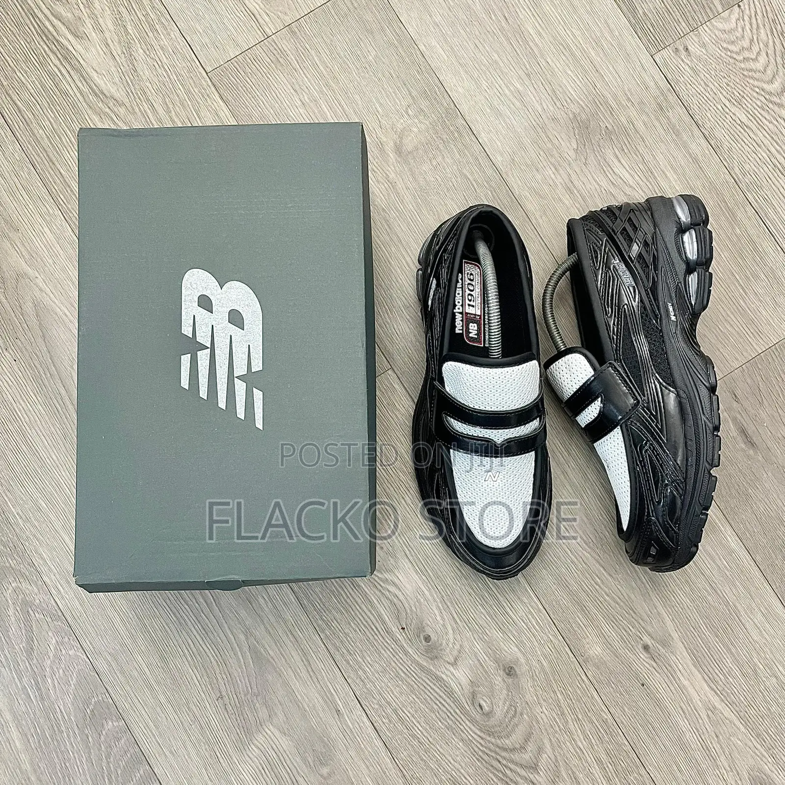 Original New Balance 1906l Black Angora Sneakers