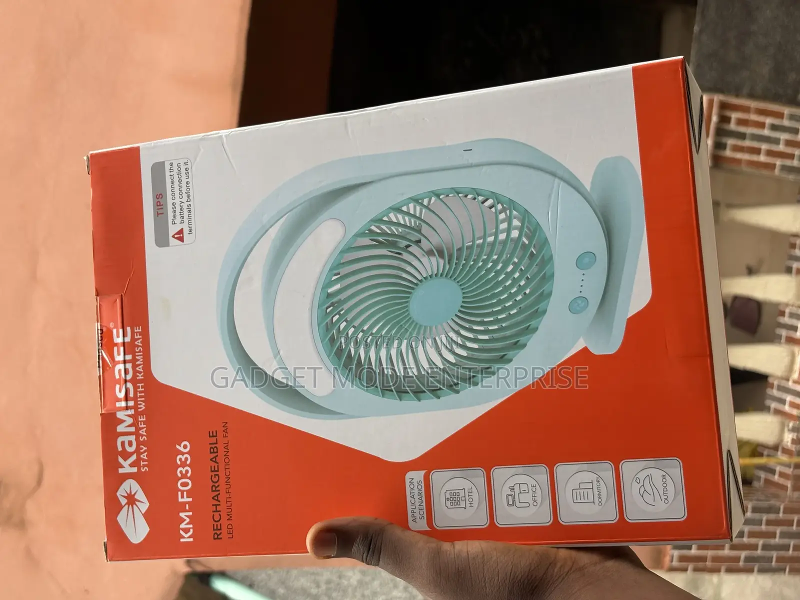 Kamisafe Km-F0336 Compact, Rechargeable, Multifunctional Table Fan