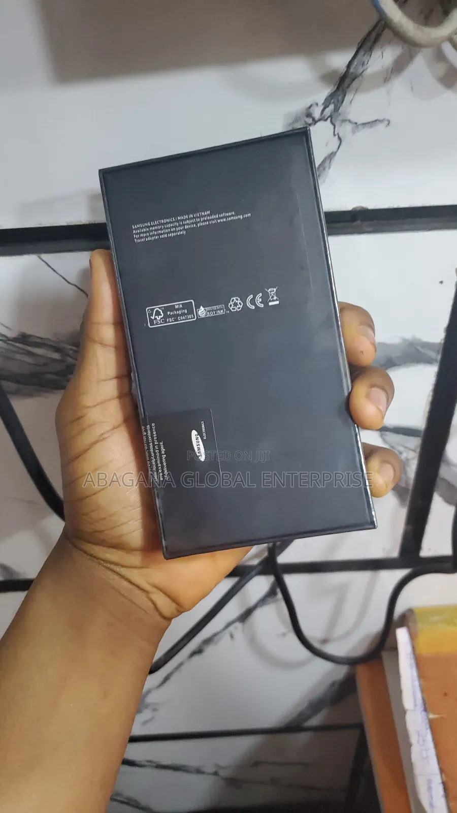 New Samsung Galaxy S22 5G 128 GB Black
