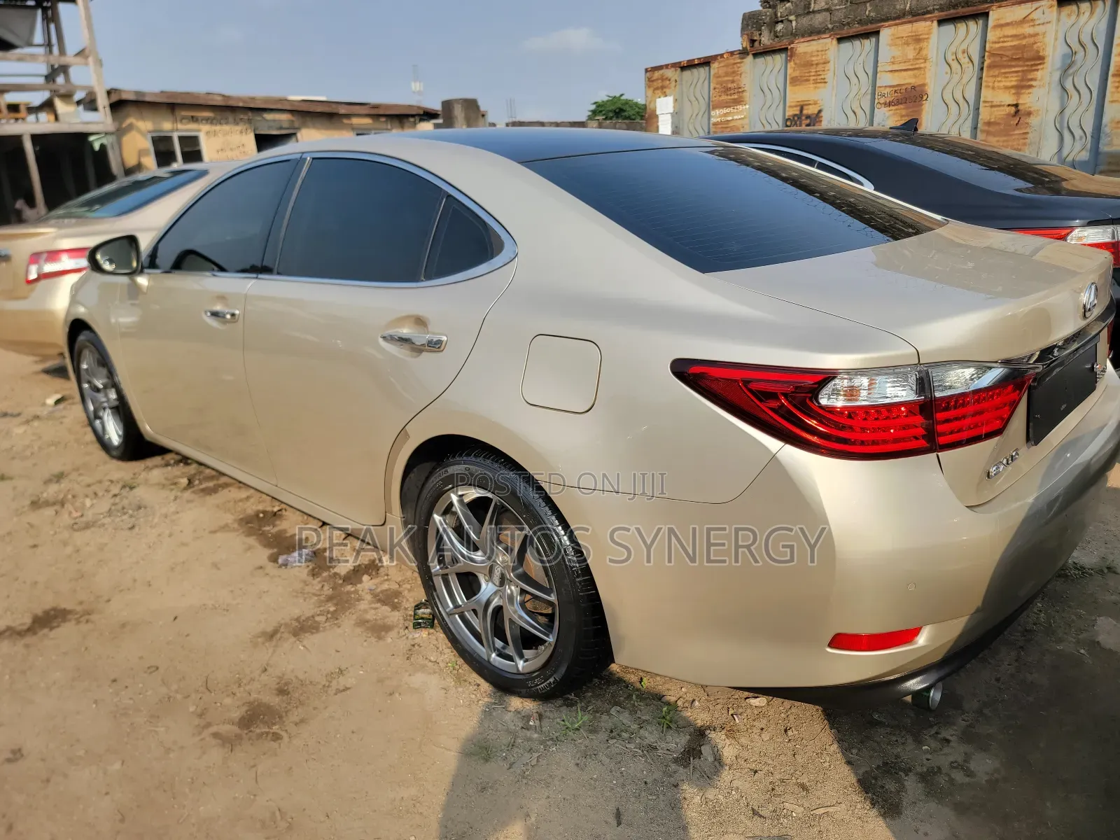 Lexus ES 350 FWD 2015 Gold