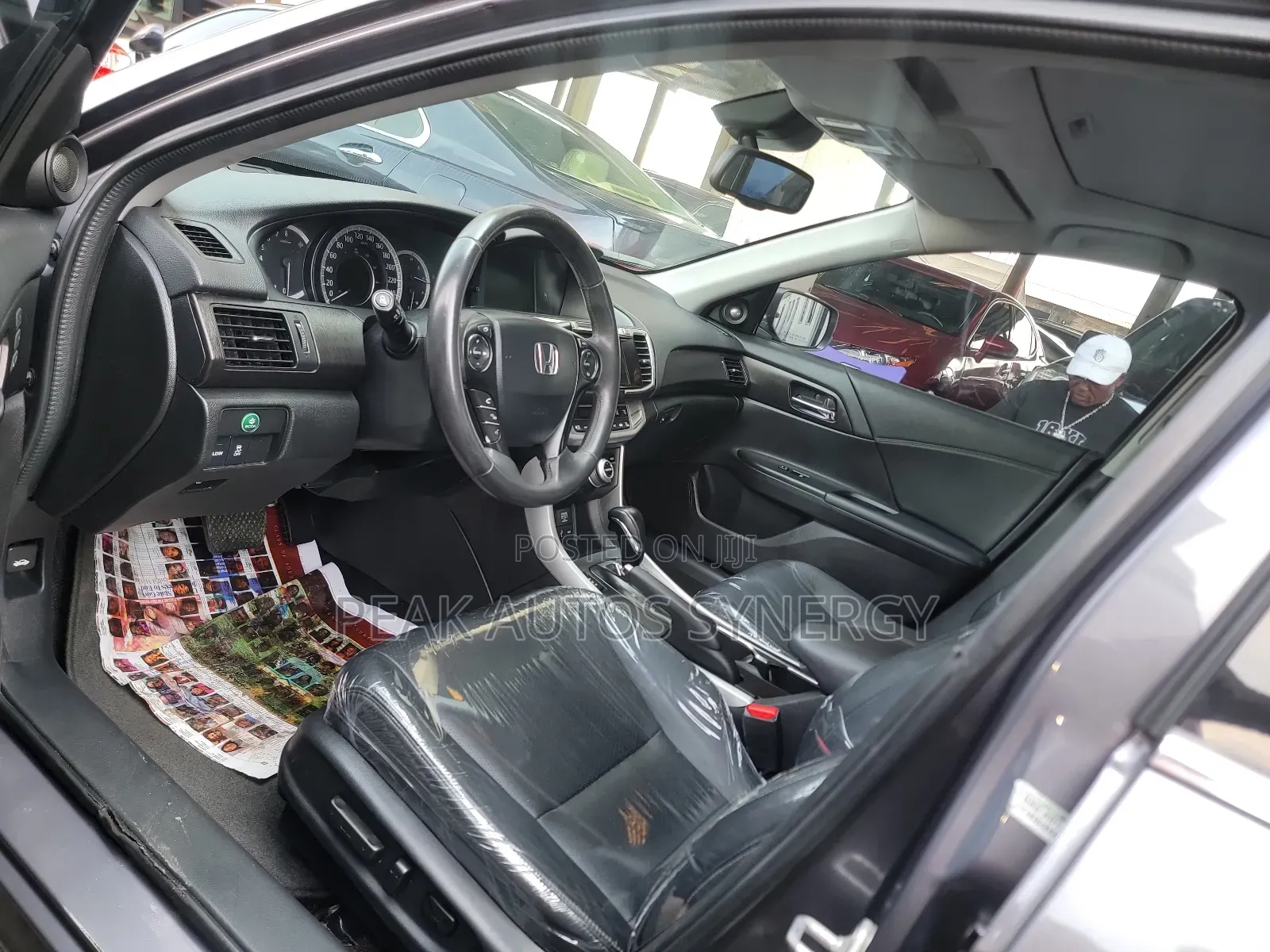 Honda Accord Touring 4dr Sedan FWD (3.5L 6cyl 6A) 2013 Gray