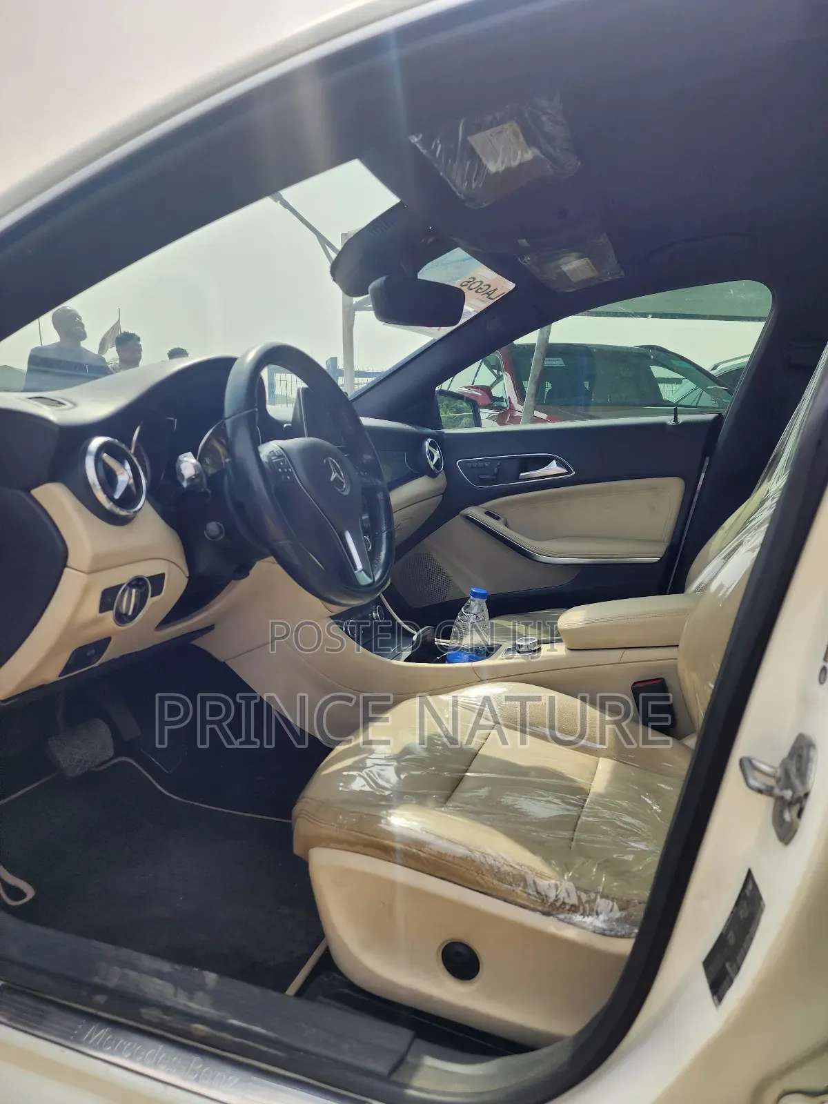 Mercedes-Benz GLA 250 SV Premium 2014 White