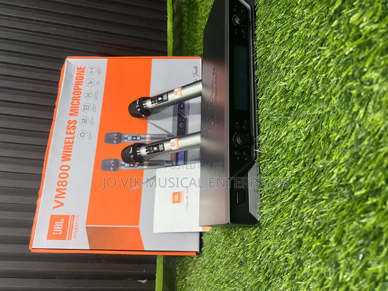 JBL Vm800 Wireless Microphone System