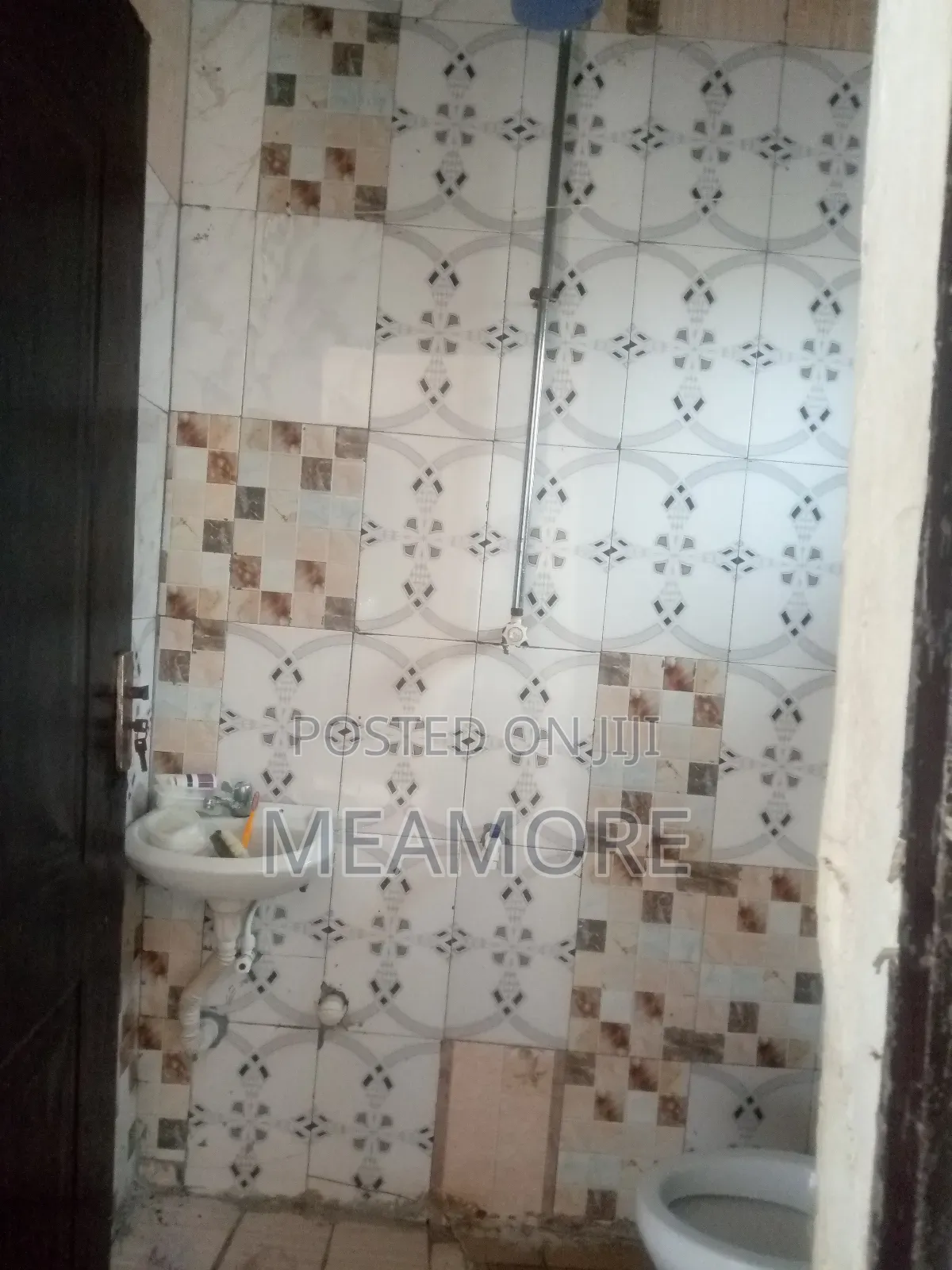1bdrm Apartment in Ayetoro Epe for rent