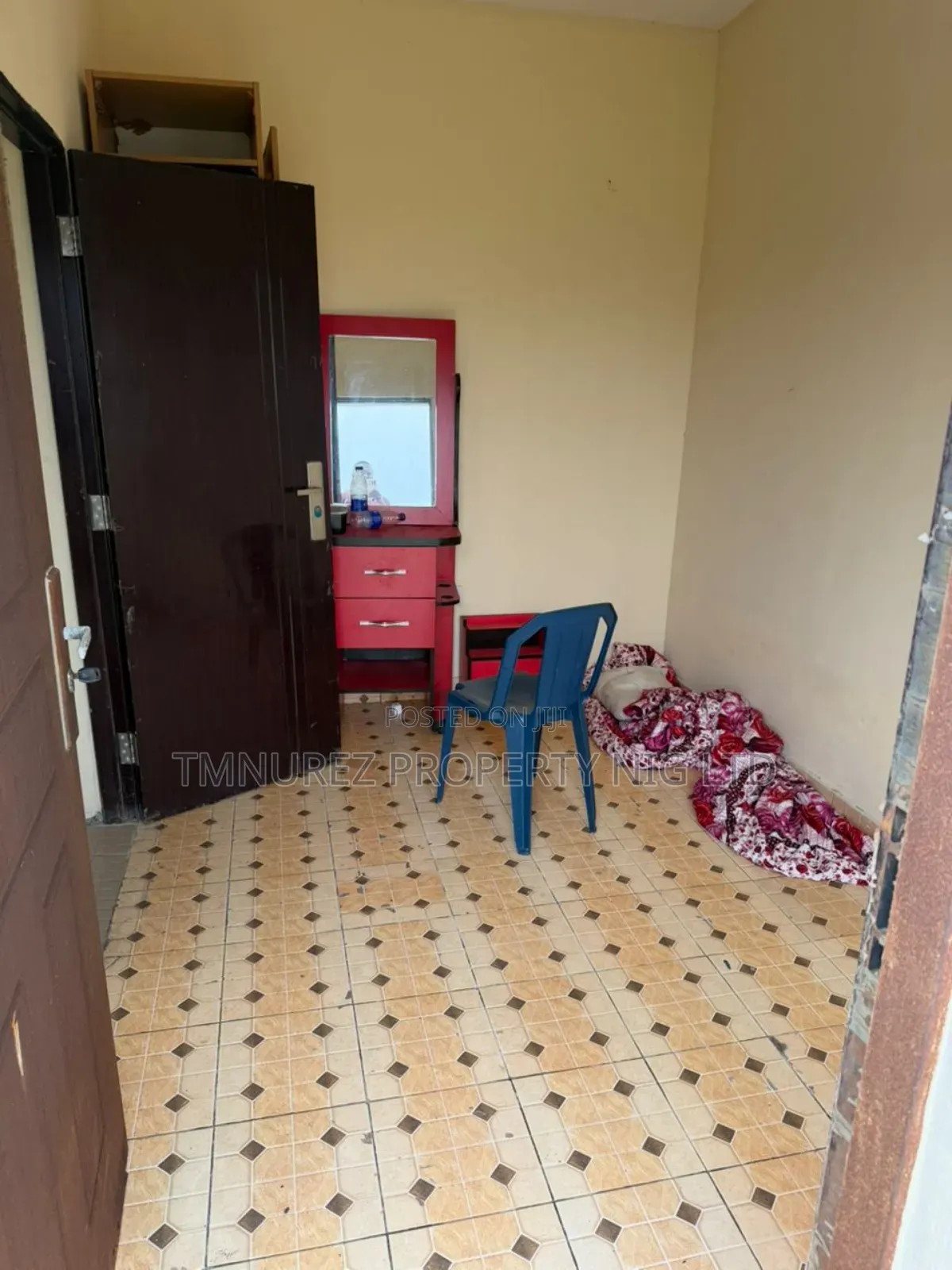 Studio Apartment in Haris Drive, Ikota for rent