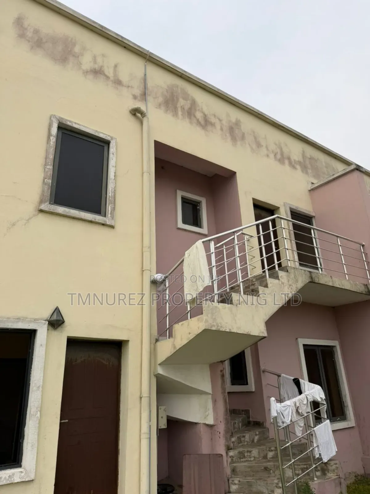 Studio Apartment in Haris Drive, Ikota for rent