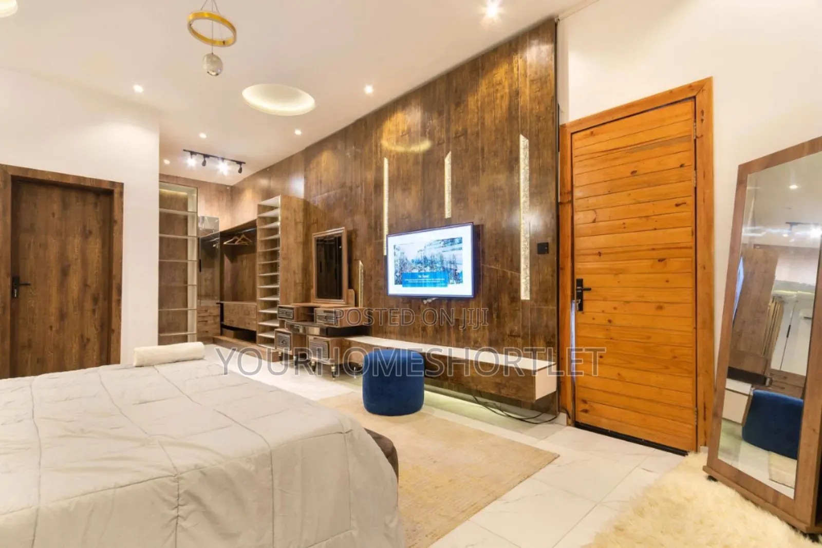 Luxury 5 Bedroom Duplex With Ps 5 Self Compound