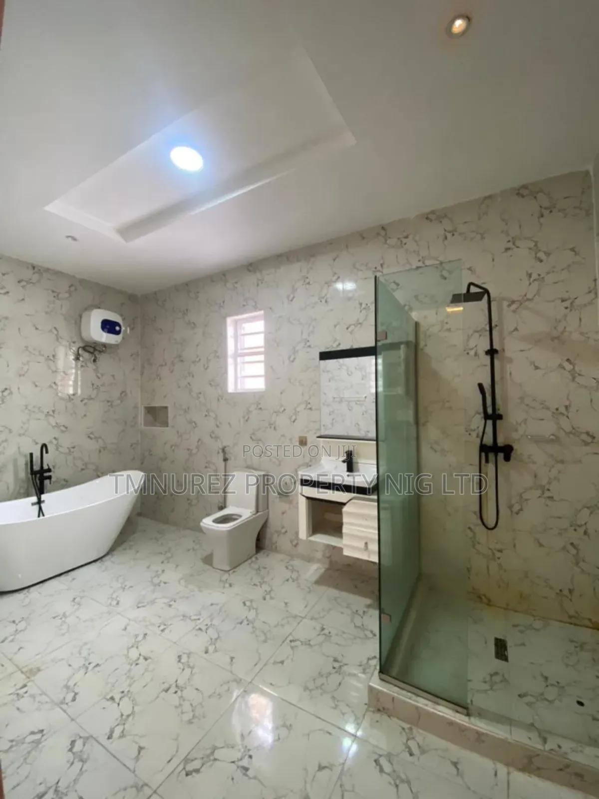 4bdrm Duplex in Lekki Conty, Ikota for rent