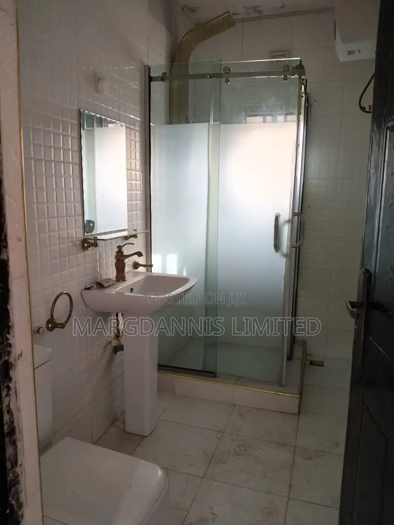 Furnished 3bdrm Block of Flats in Lagos, Ibeshe / Ikorodu for sale
