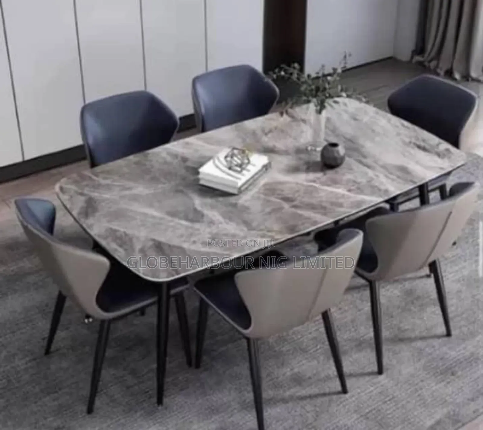Luxury Mable Top Dining Set