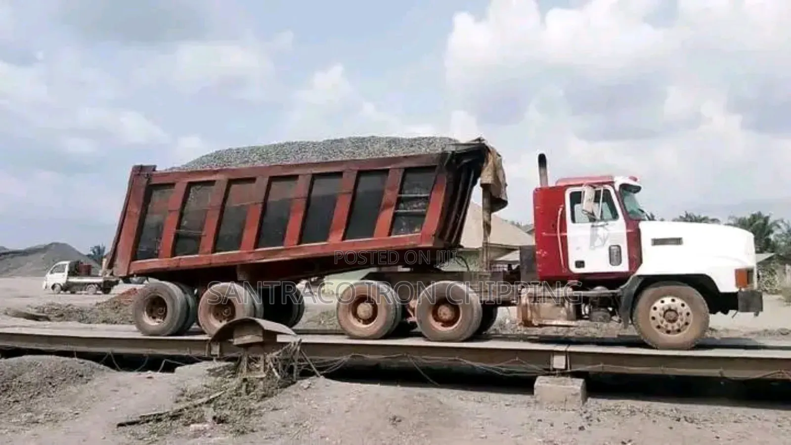 Black Chippings and Granite From Sentraco Mining Company