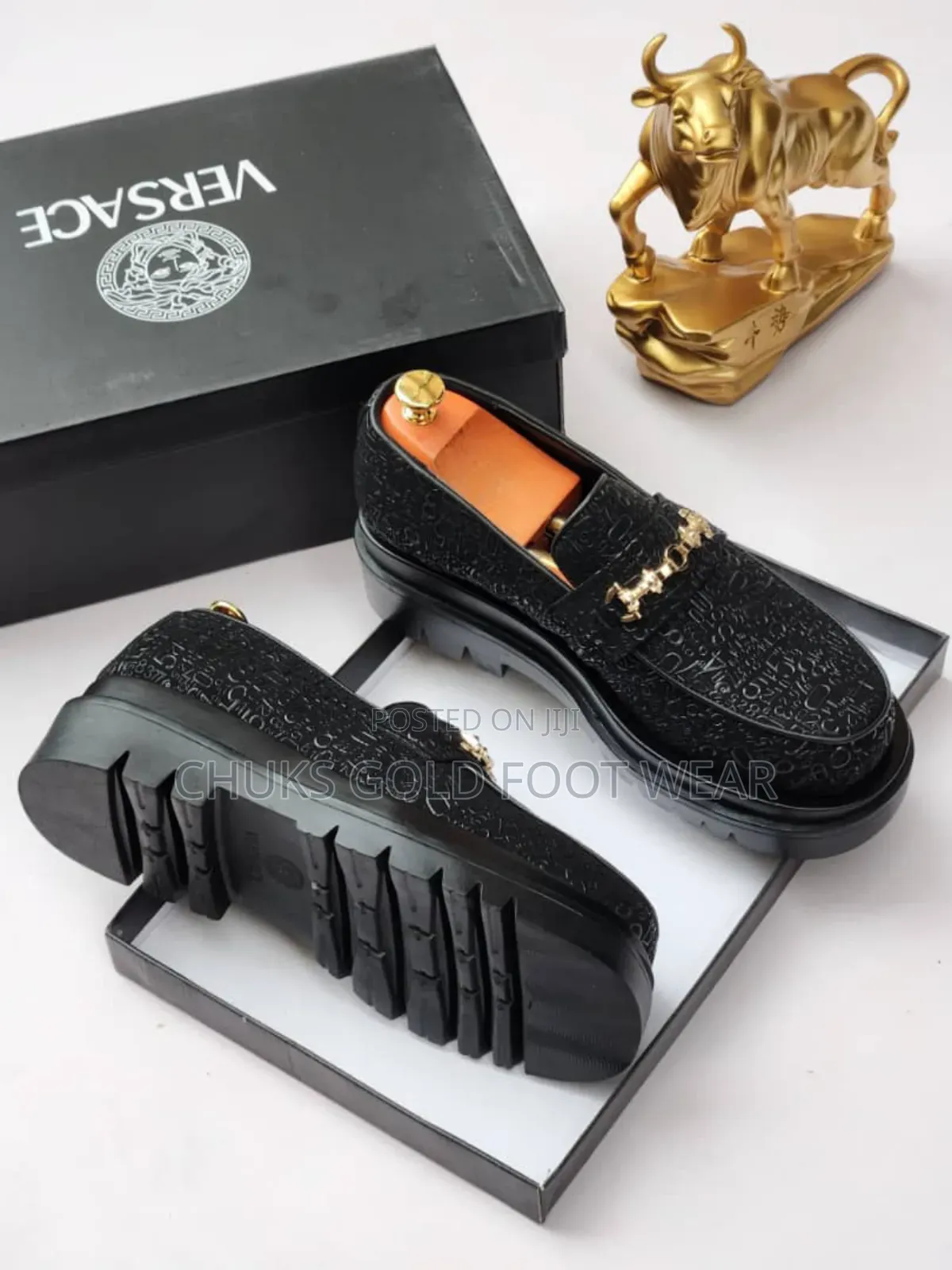 Versace Elegance, Now Within Reach