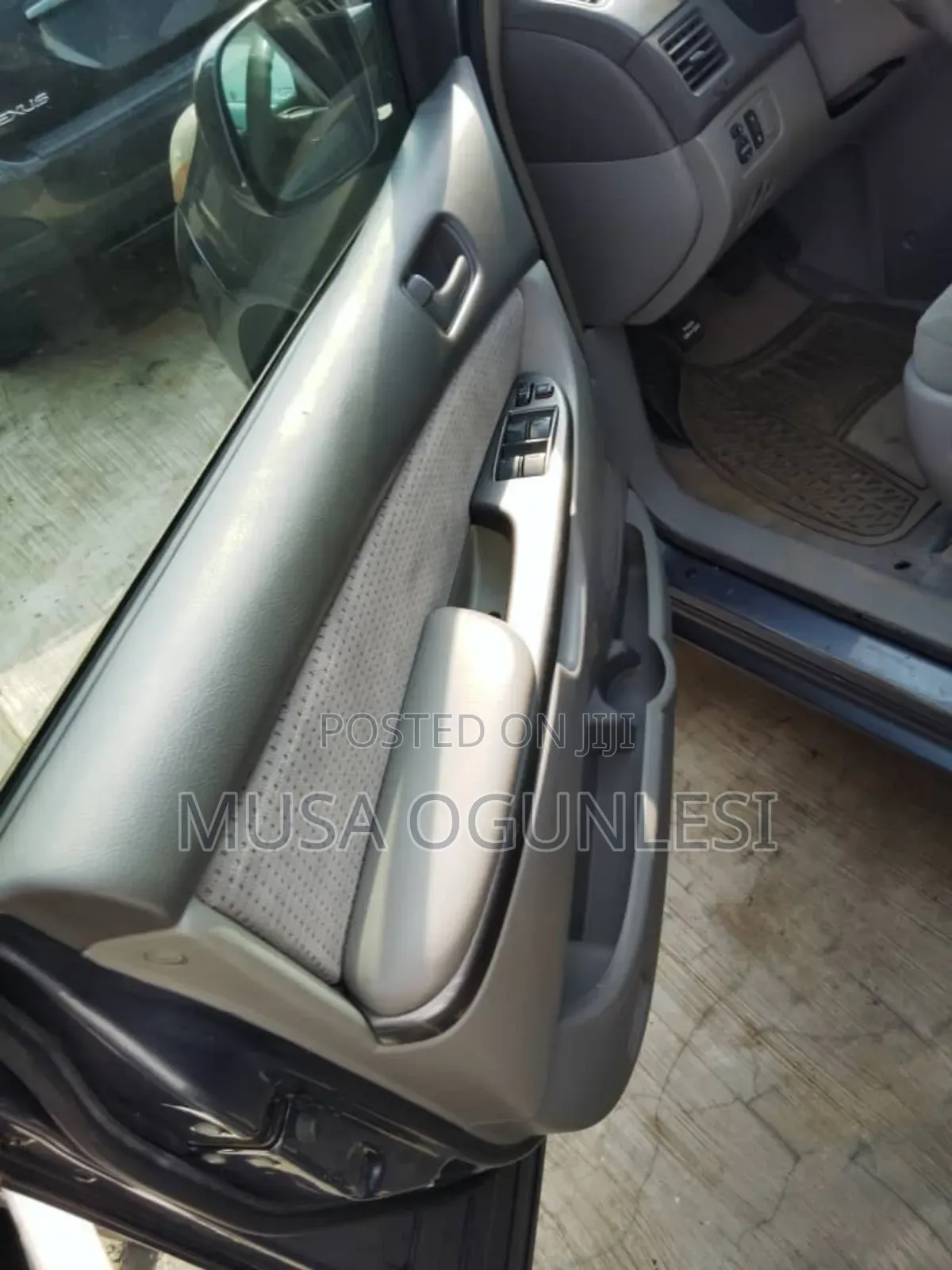 Toyota Sienna 2005 Blue