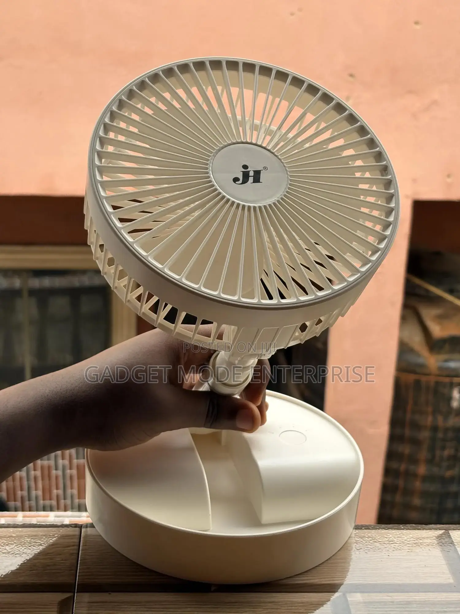 Jia Hao Jh-2028 Portable, Rechargeable, Folding Mini Fan