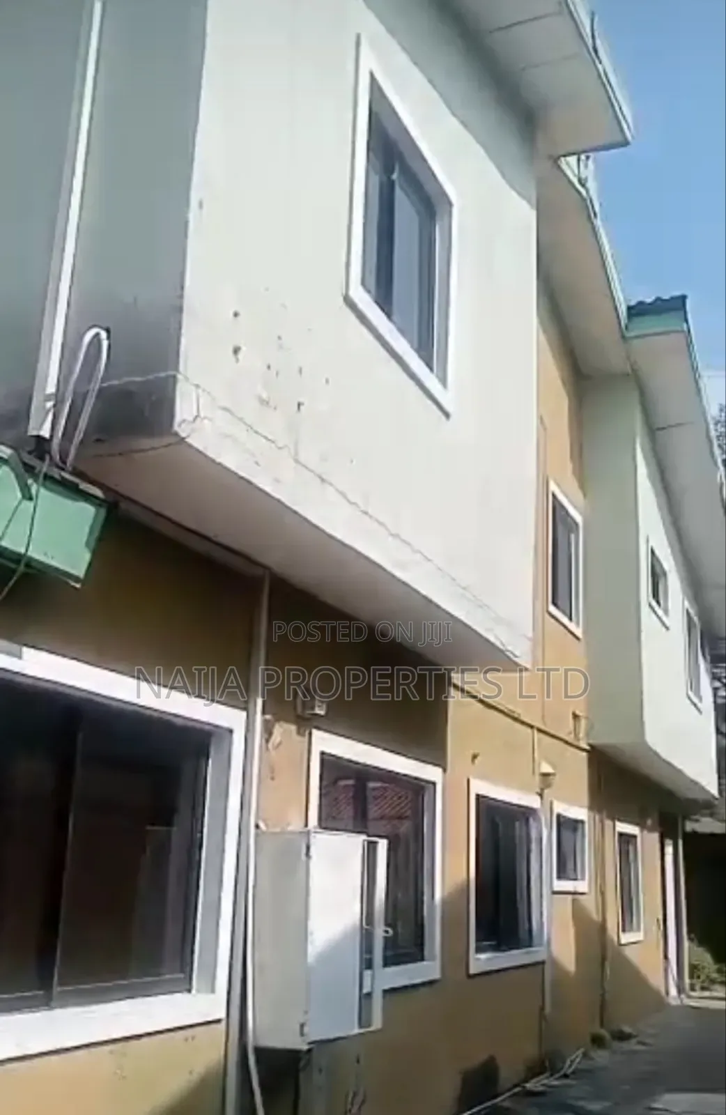 4bdrm Duplex in Off Mobolaji Johnson, Lekki Phase 1 for sale