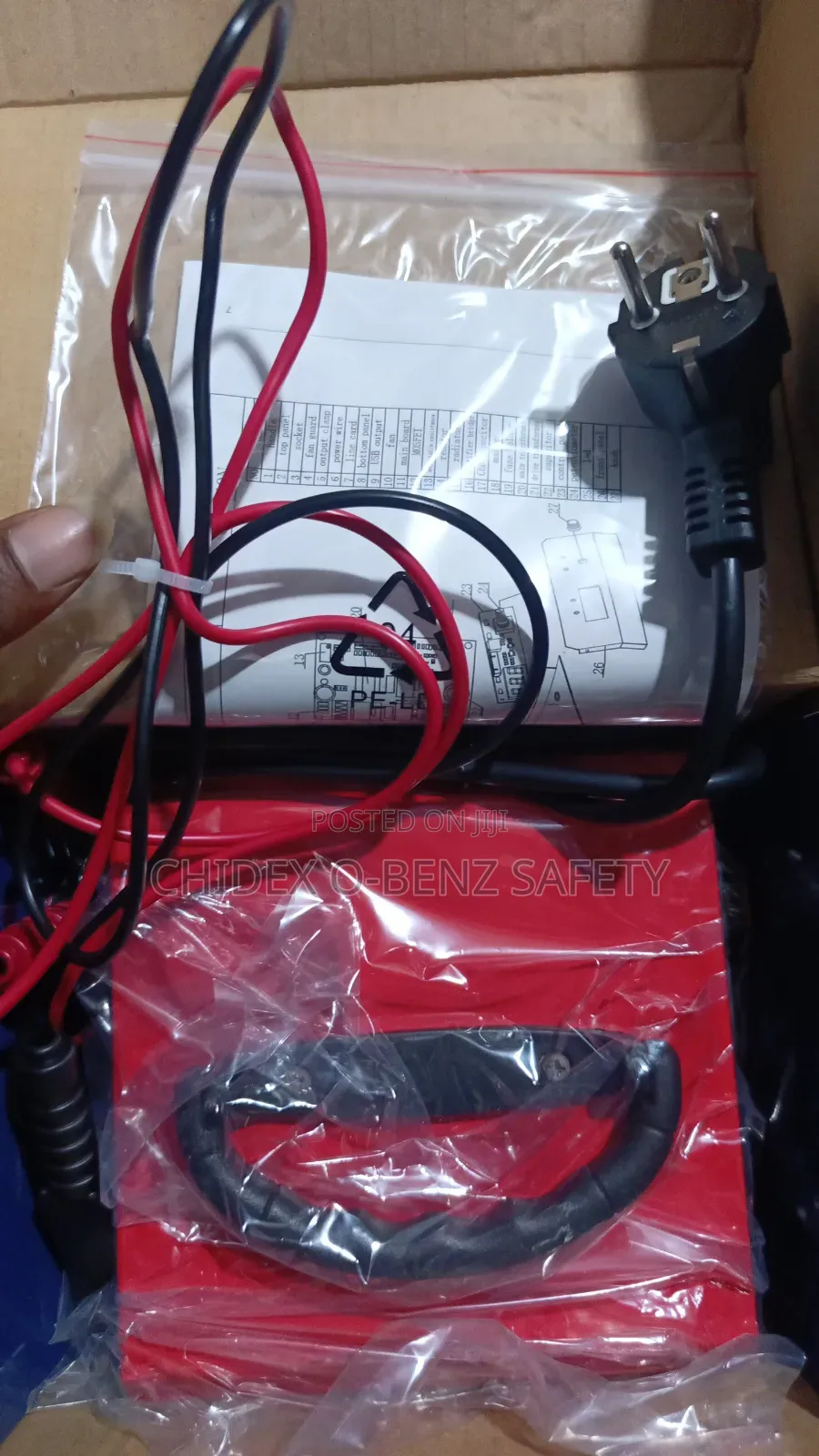 12/24v Maxmech Battery Charger