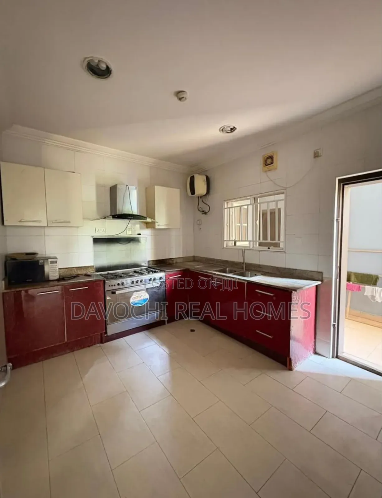 3bdrm Apartment in Victoria Island for rent