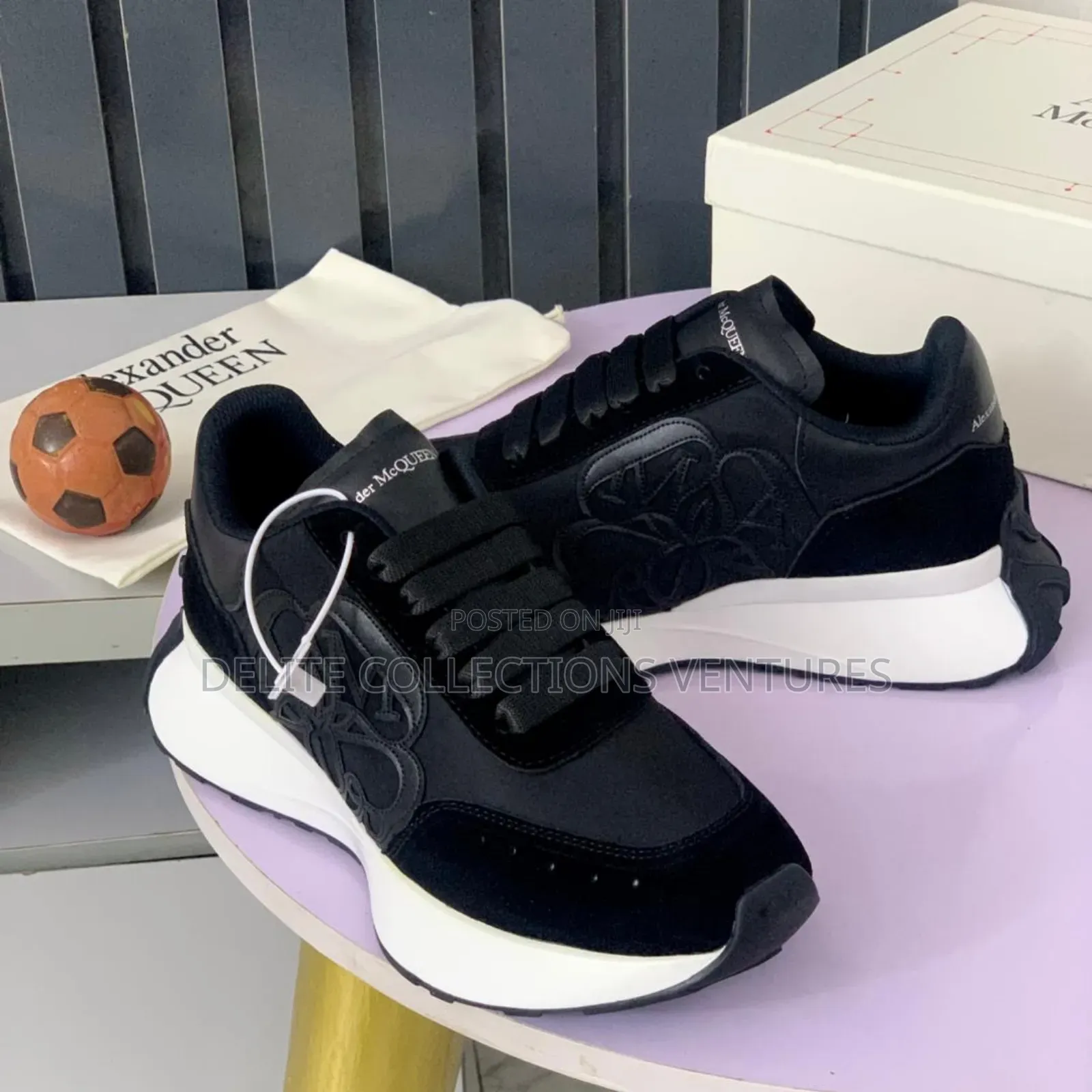 High Quality Alexande McQueen Sneakers