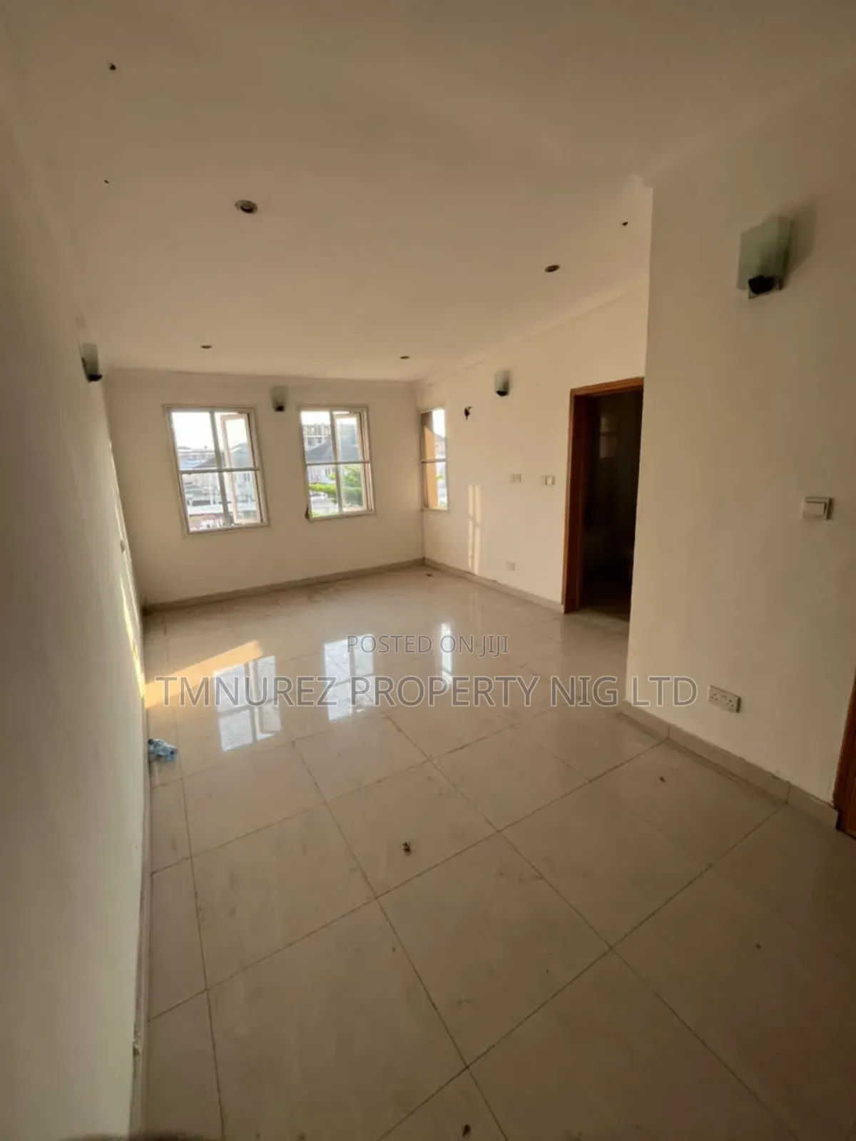 Studio Apartment in Ikate for rent