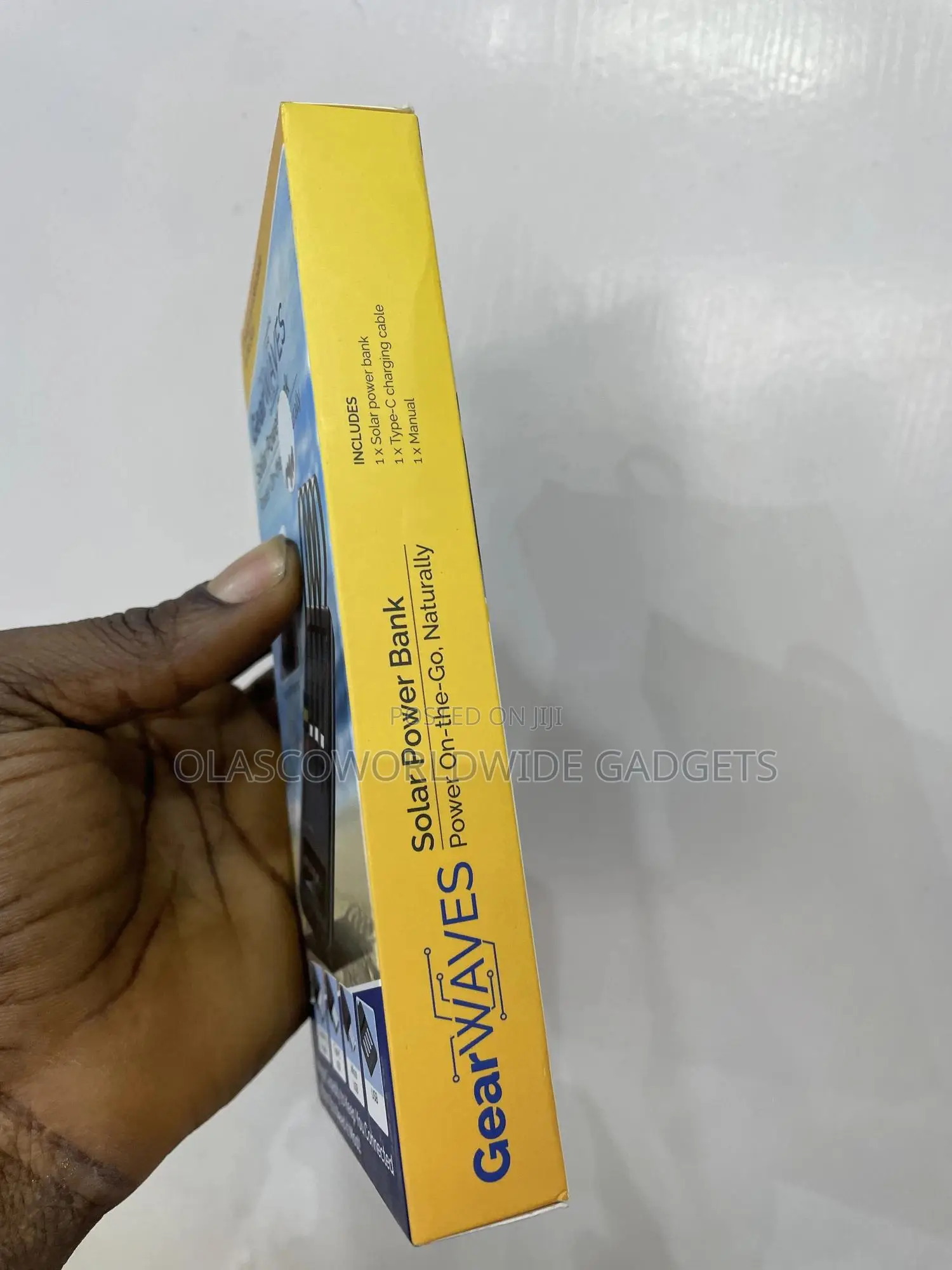 Brand New Sealed Gearwaves Solar Power Bank
