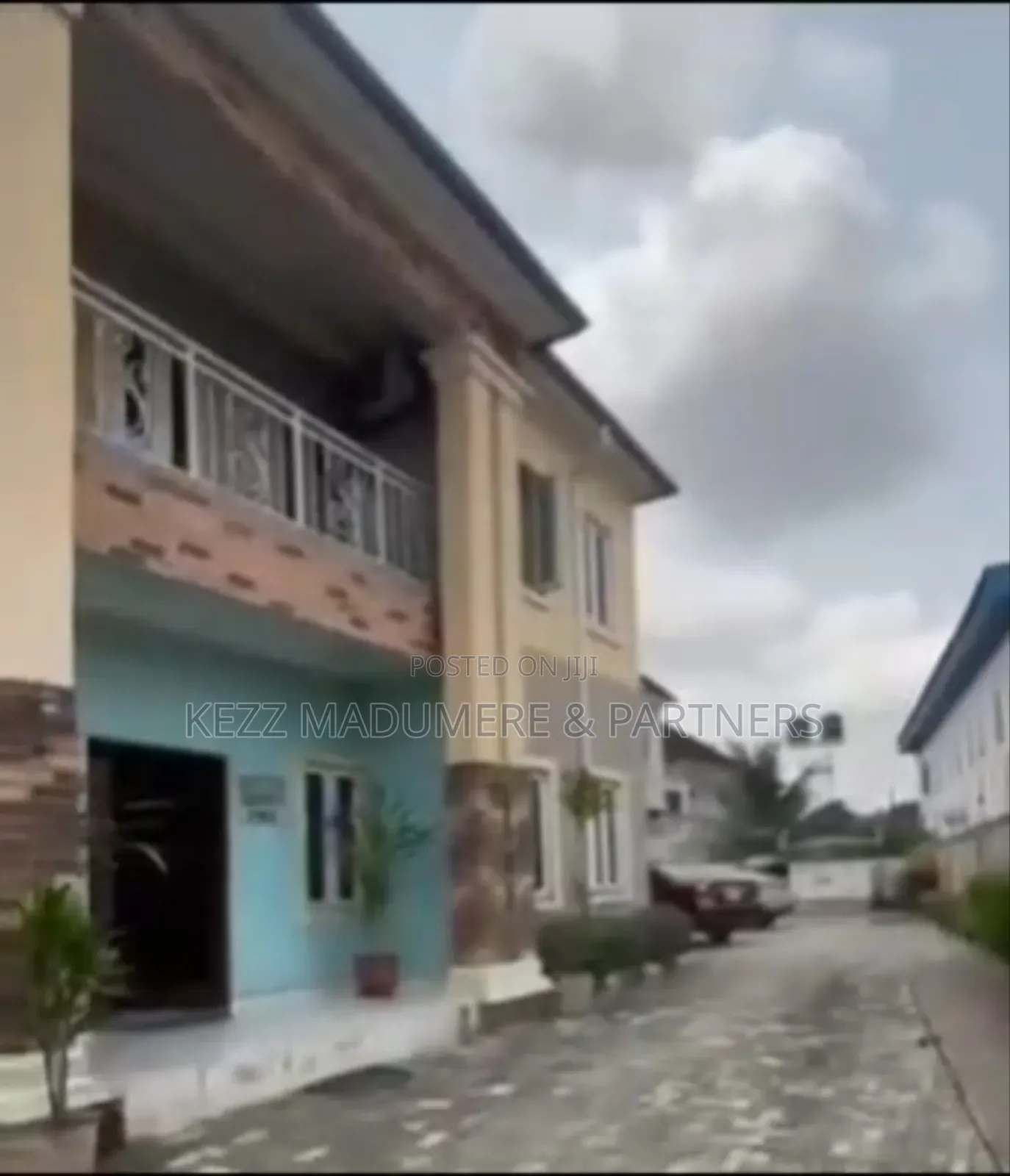 Furnished 5bdrm Duplex in Stadium Road , Port for sale