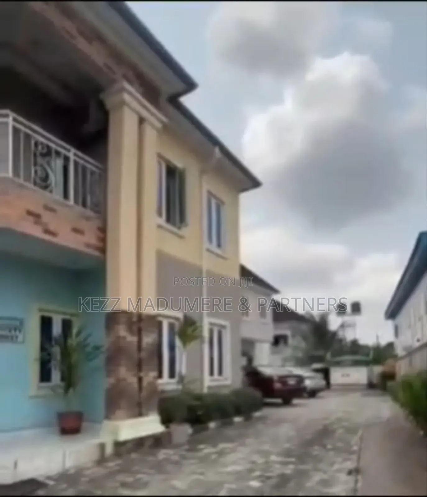 Furnished 5bdrm Duplex in Stadium Road , Port for sale