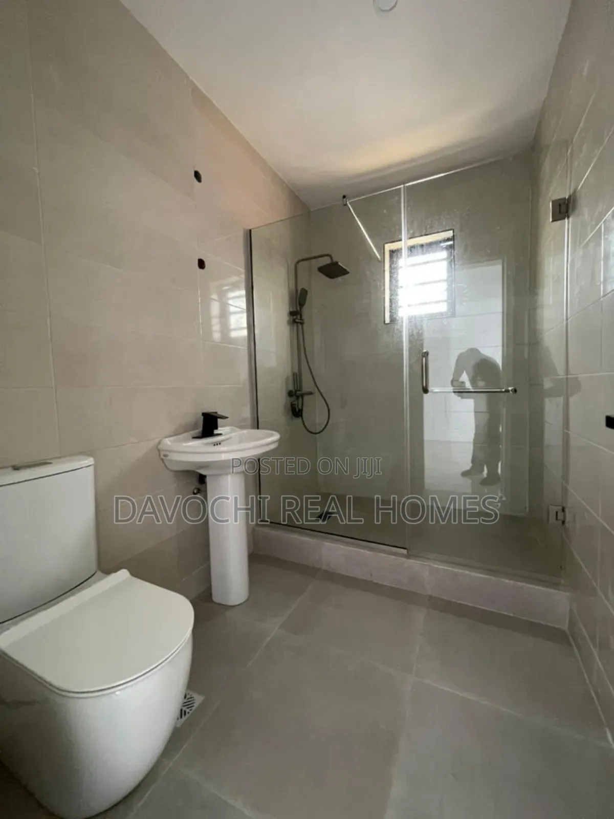 4bdrm Duplex in Ologolo for rent
