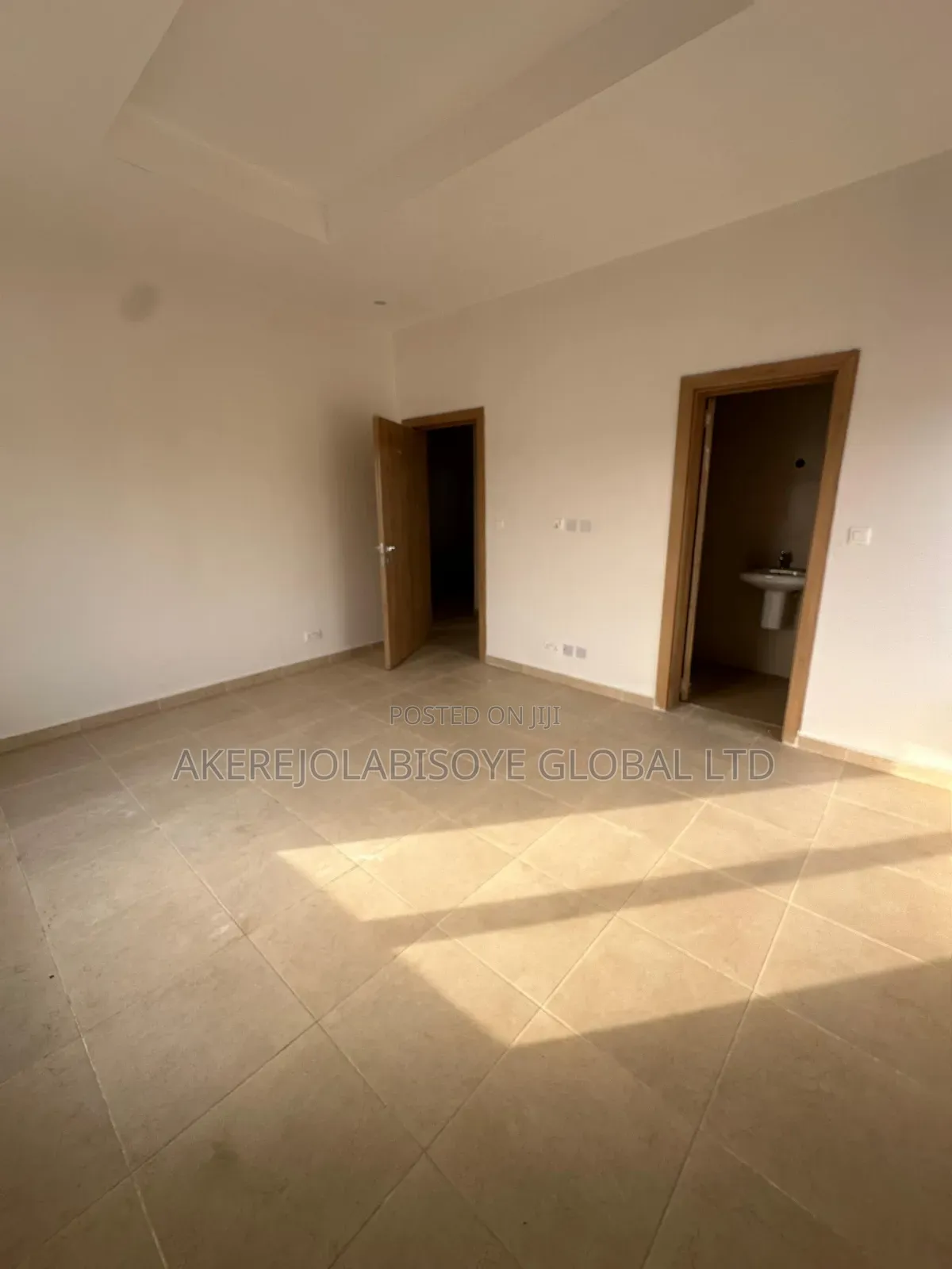 2bdrm House in In An Estate Around for sale