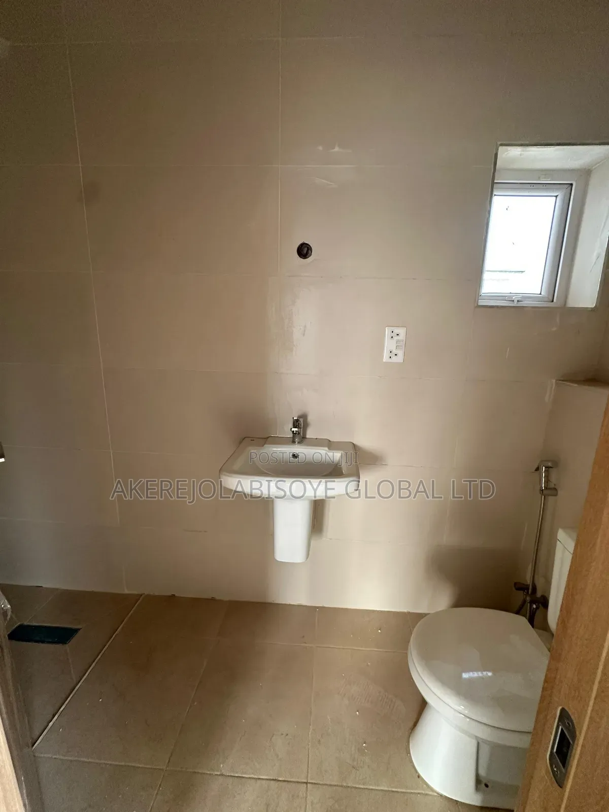 2bdrm House in In An Estate Around for sale