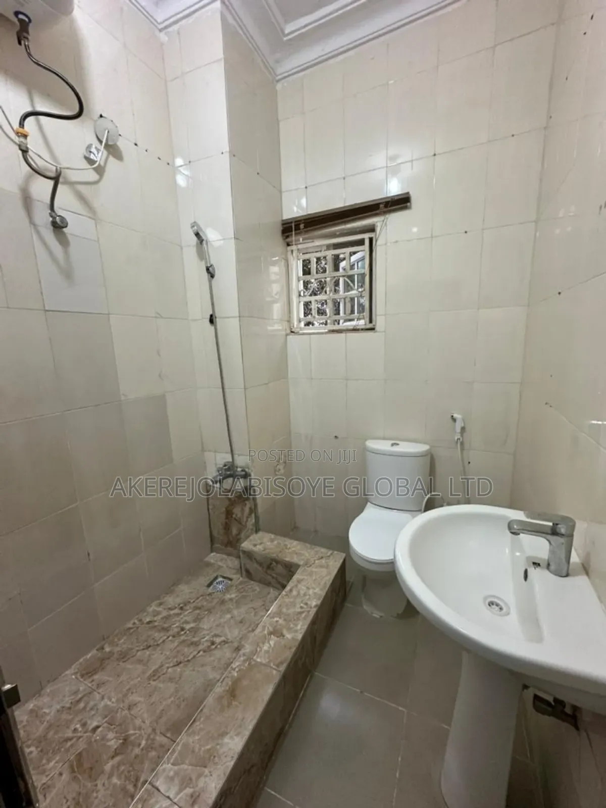 2bdrm Apartment in In An Estate Around for rent
