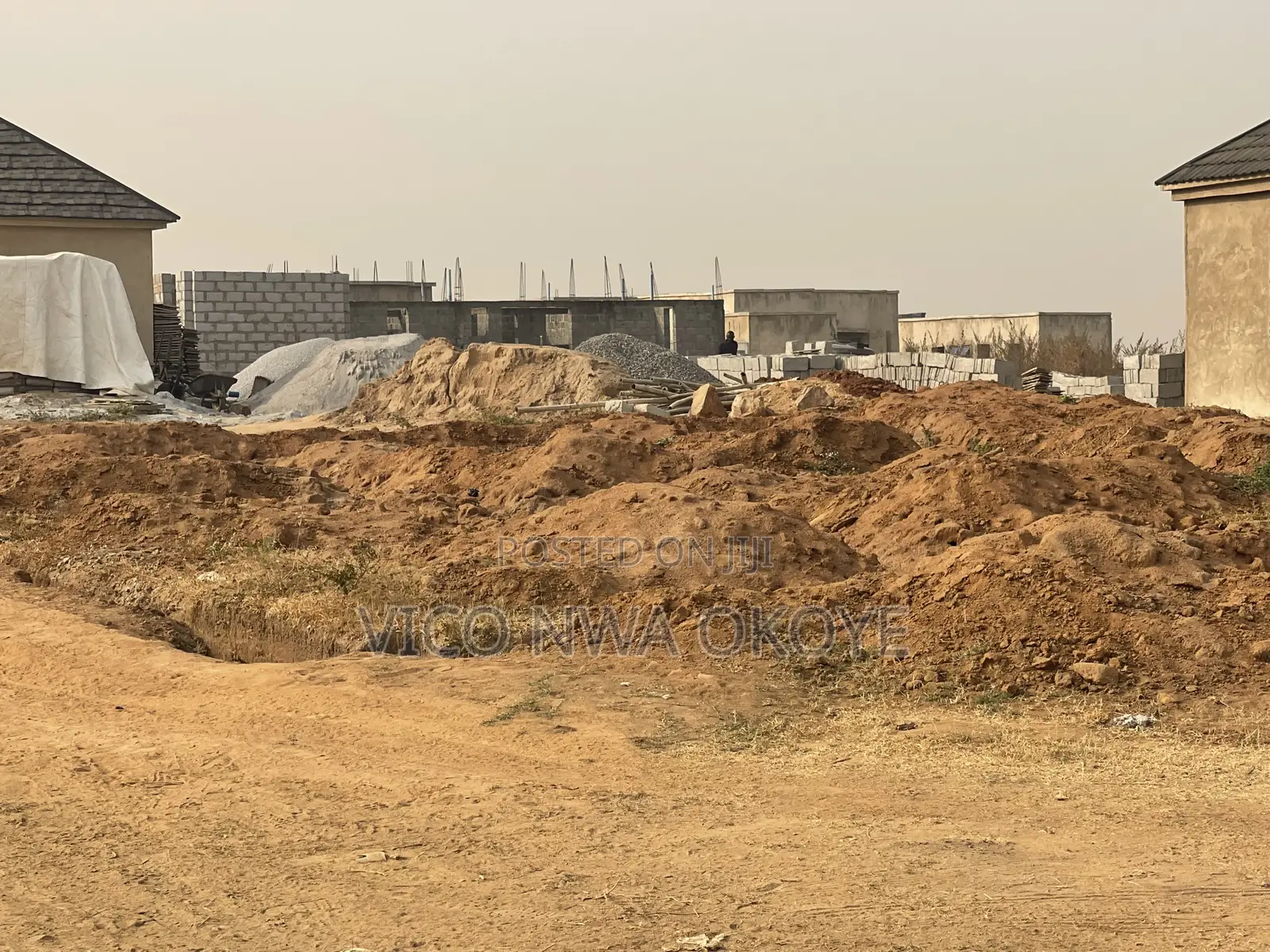 600sqm Land to 4or5 Bedroom Duplex With Bq