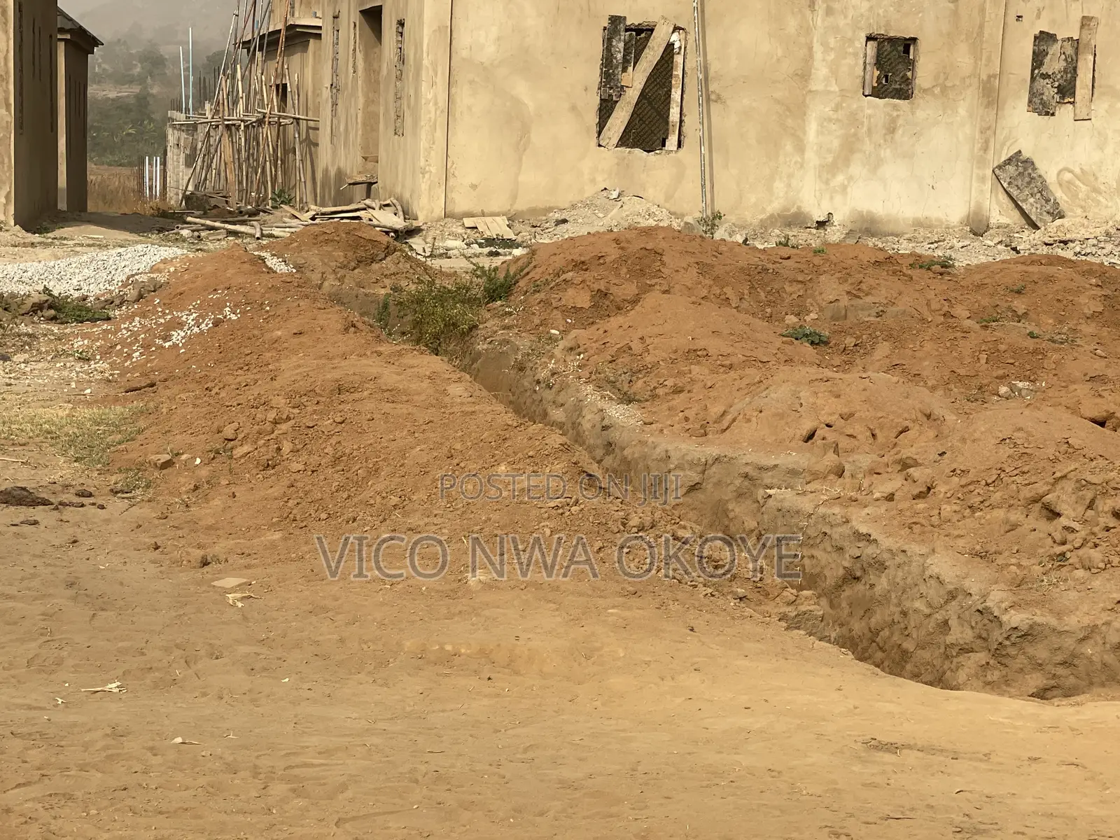 600sqm Land to 4or5 Bedroom Duplex With Bq