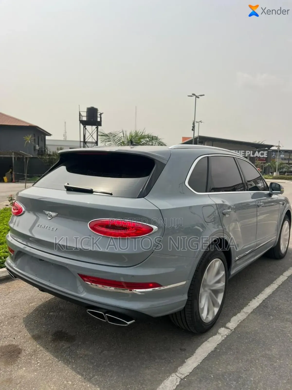 New Bentley Bentayga 2025 Gray