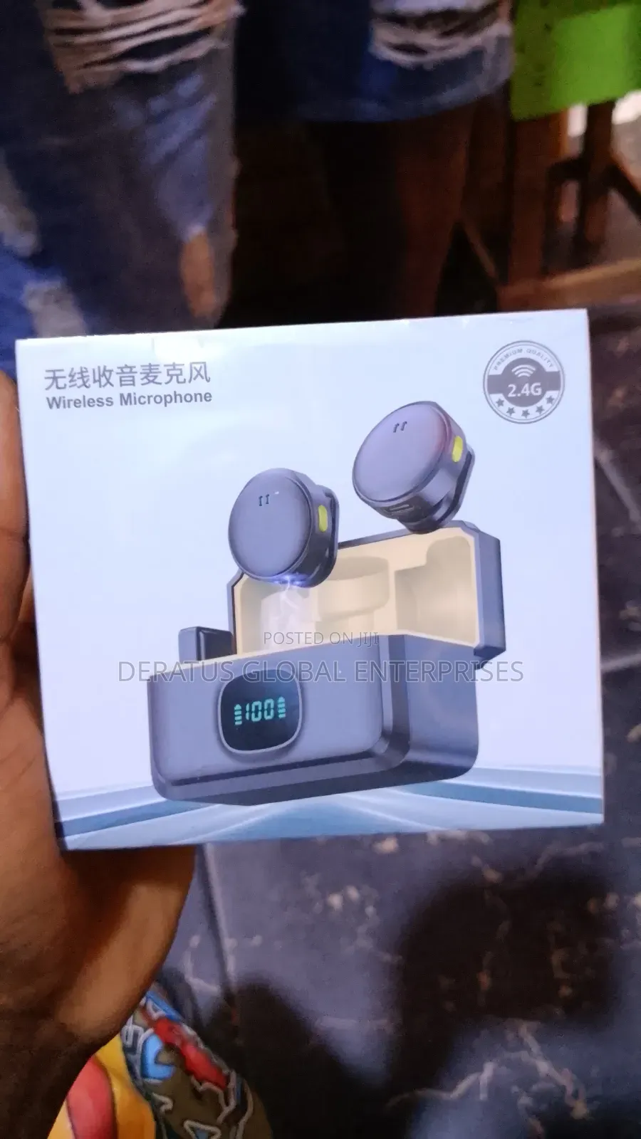 Magnetic Wireless Microphone for Content Creating
