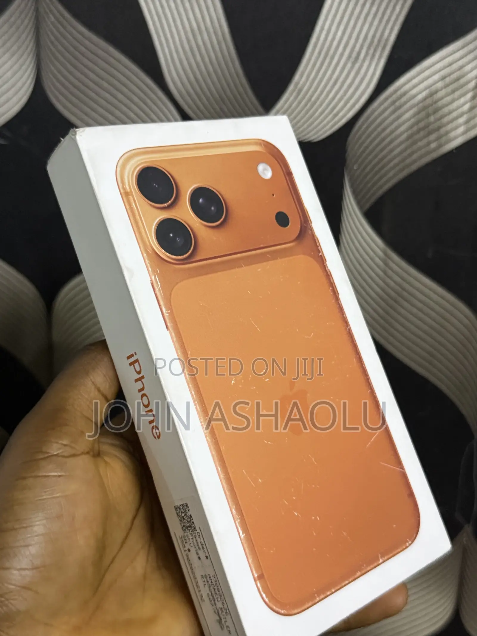 New Apple iPhone 17 Pro Max 256 GB Orange