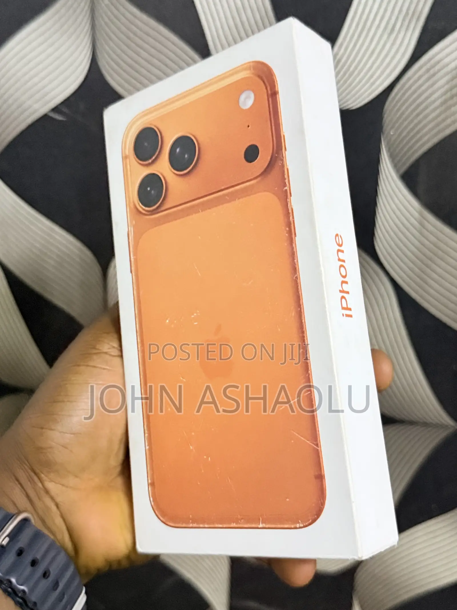 New Apple iPhone 17 Pro Max 256 GB Orange