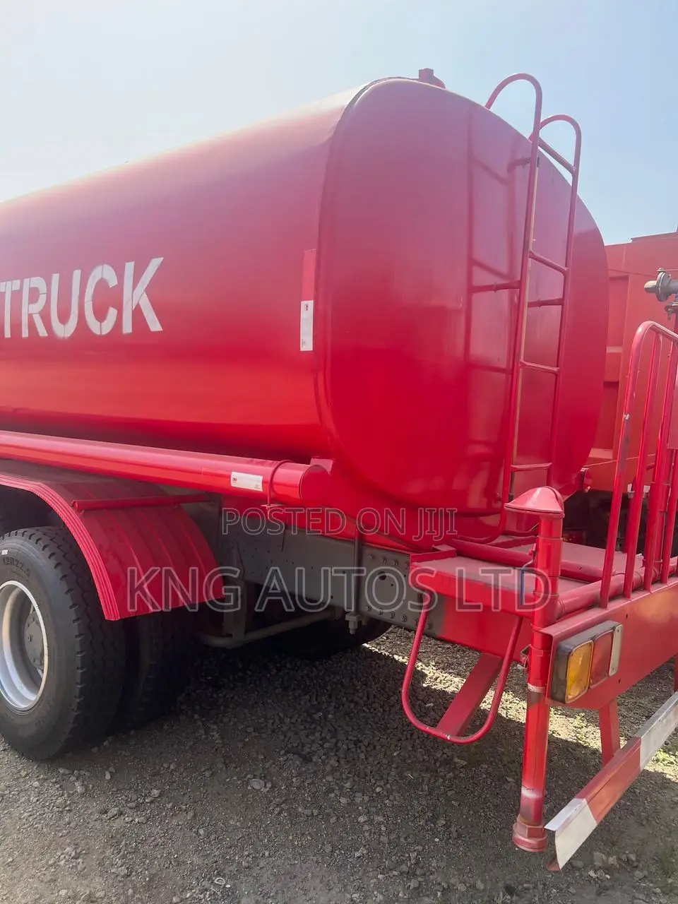 Howo Water Tanker 33,000 L